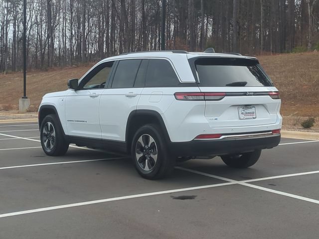 Used 2022 Jeep Grand Cherokee Limited 4xe w/ Luxury Tech Group II AWD/4WD image 11