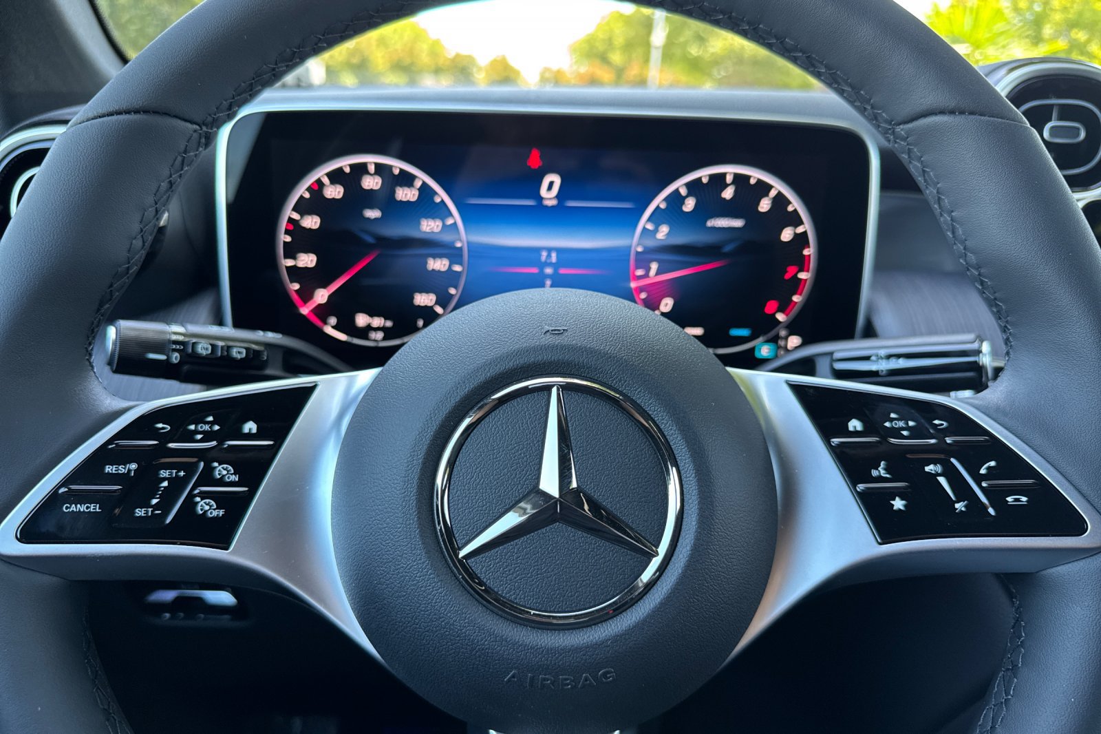 New 2026 Mercedes-Benz GLC 300 4MATIC image 23