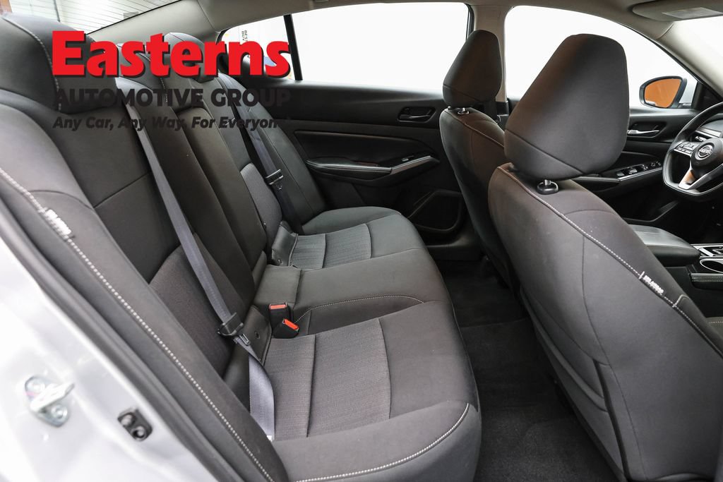 Used 2023 Nissan Altima 2.5 SV AWD/4WD image 23
