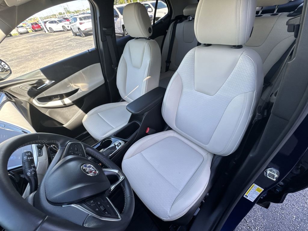 Used 2023 Buick Encore GX Preferred w/ Cold Weather Comfort Package image 18