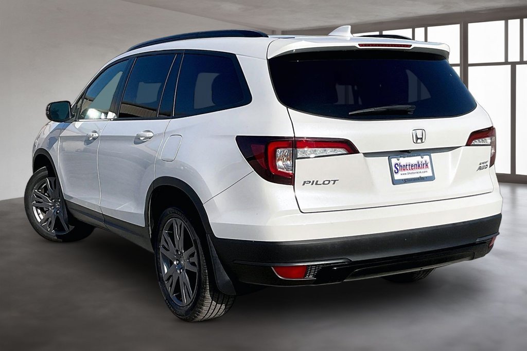 Certified 2022 Honda Pilot Sport image 4