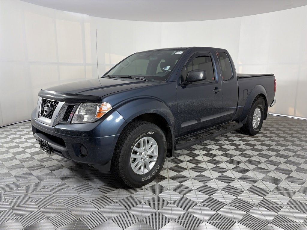 Used 2019 Nissan Frontier SV image 3