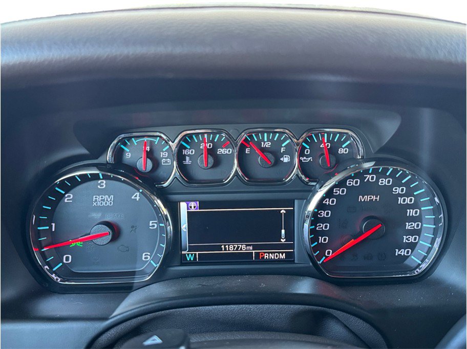 Used 2015 Chevrolet Tahoe LTZ RWD image 16