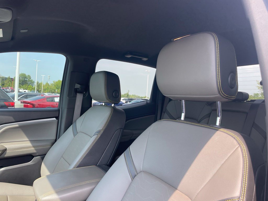 Used 2023 Chevrolet Colorado ZR2 w/ ZR2 Convenience Package III AWD/4WD image 20