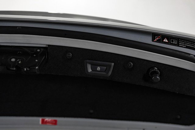 Used 2015 BMW 650i Convertible image 49