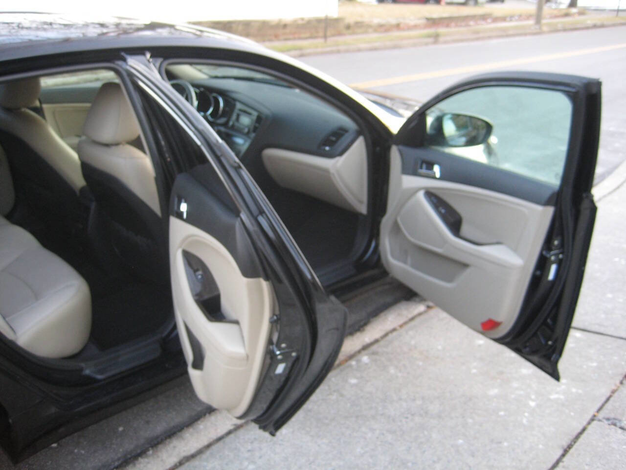 Used 2013 Kia Optima EX image 12