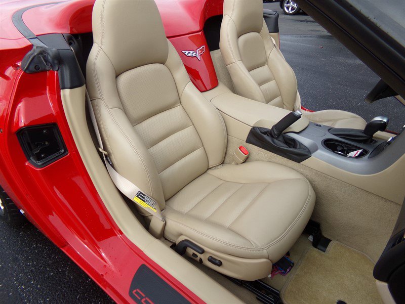 Used 2006 Chevrolet Corvette Convertible image 39