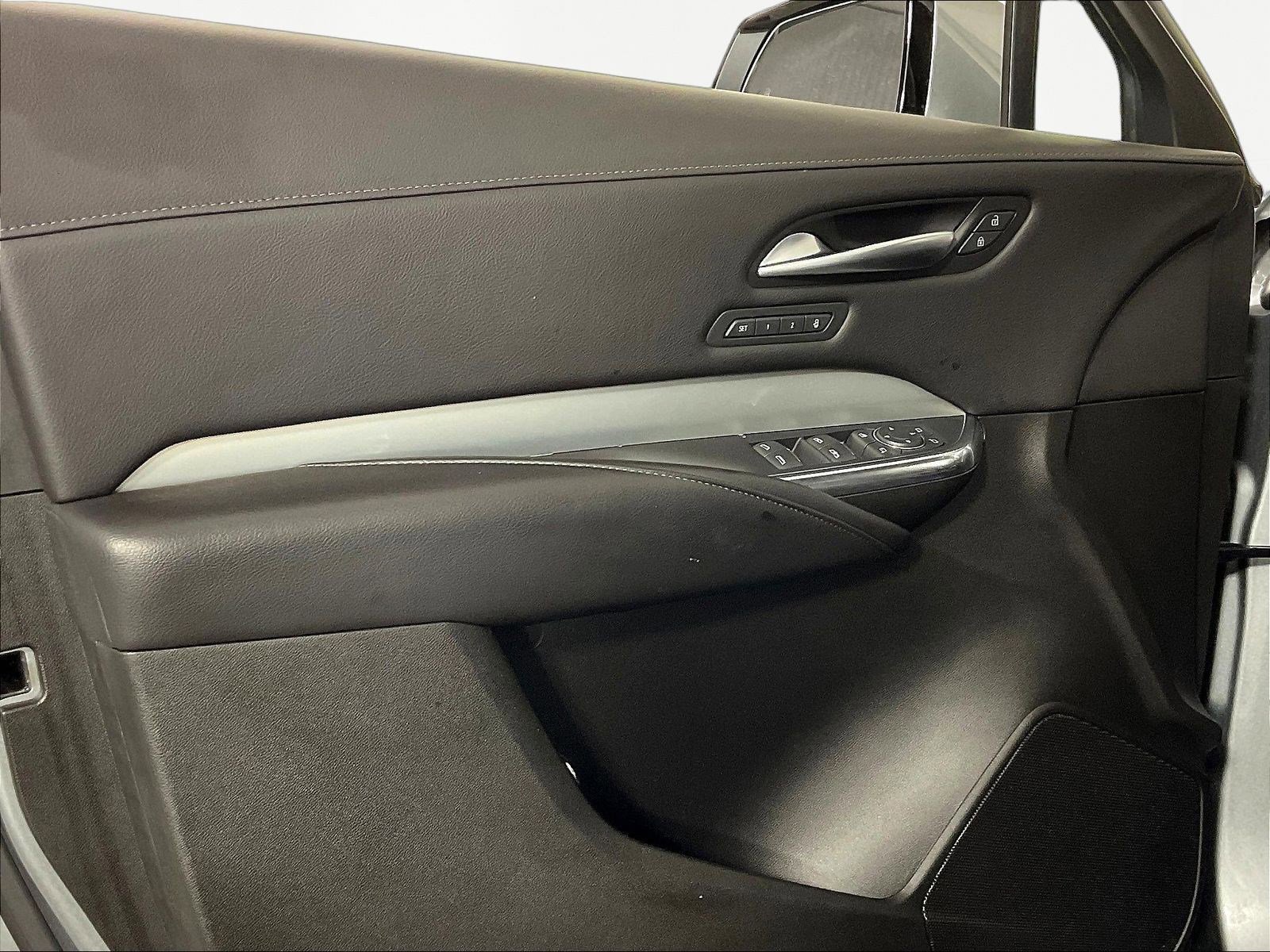 Certified 2023 Cadillac XT4 Premium Luxury AWD/4WD image 20