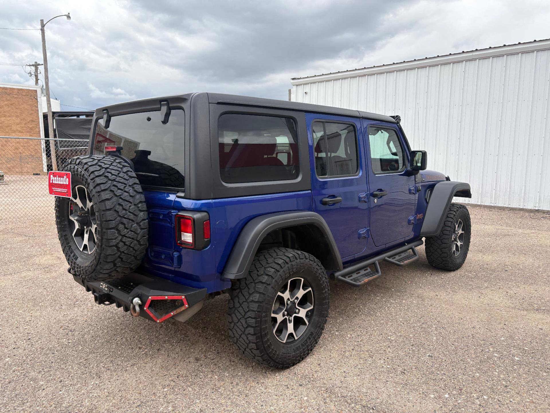 Used 2020 Jeep Wrangler Unlimited Rubicon w/ Cold Weather Group image 6