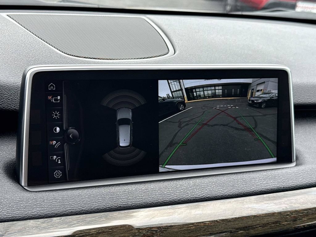 Used 2017 BMW X5 xDrive40e AWD/4WD image 13