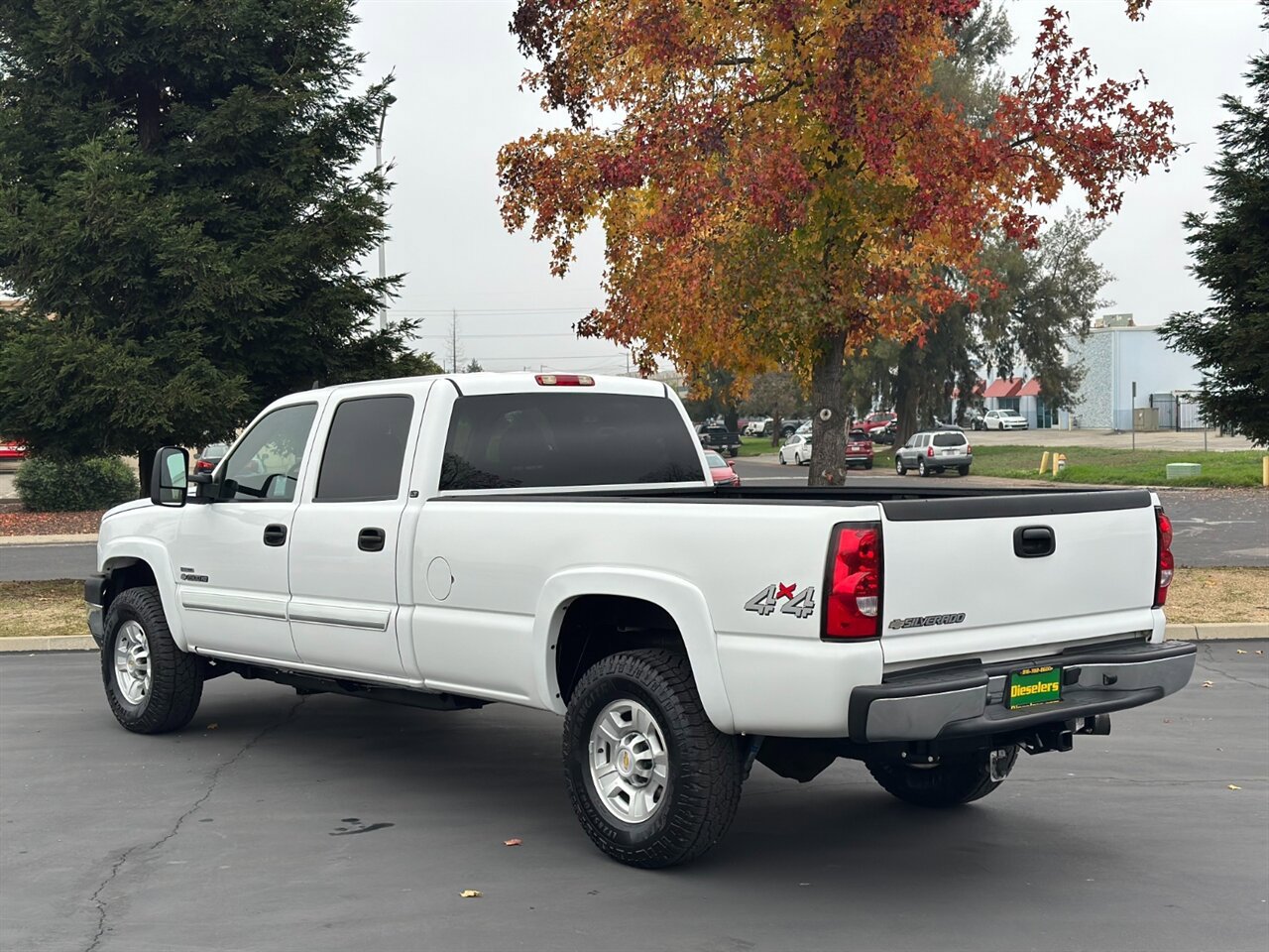 Used 2007 Chevrolet Silverado 2500 LT w/ Heavy-Duty Power Package image 3