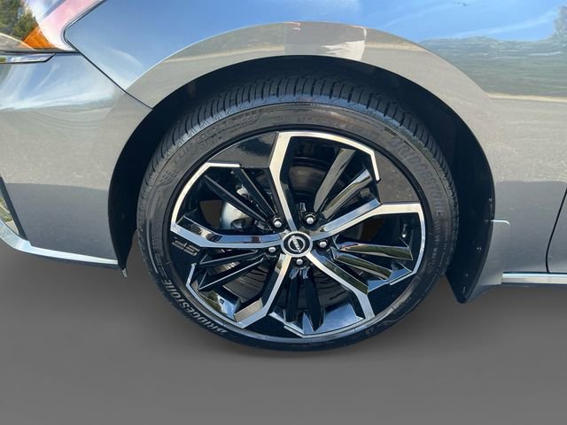 Used 2025 Nissan Altima 2.5 SR image 16