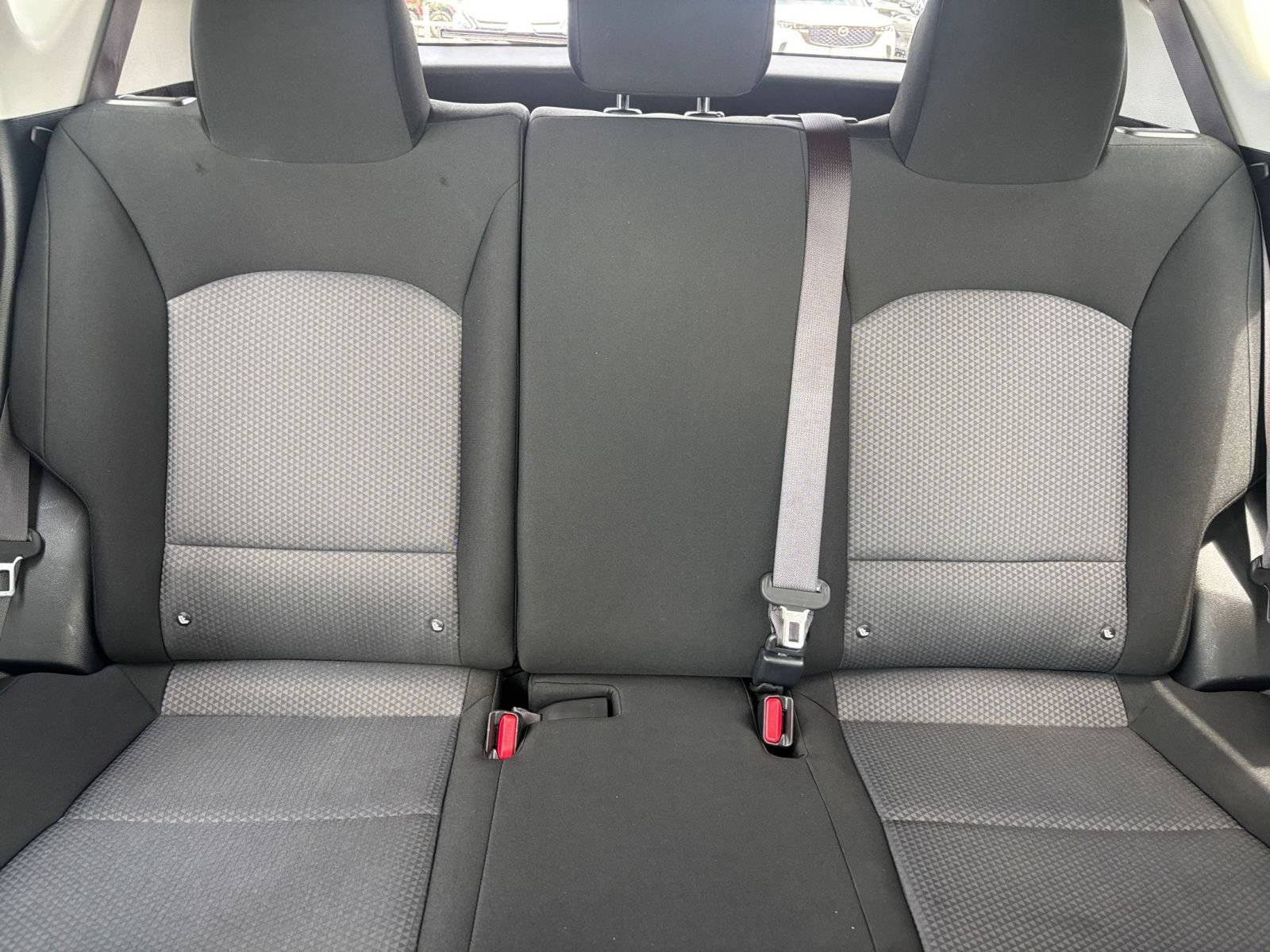 Used 2025 Kia Soul LX w/ LX Technology Package FWD image 31