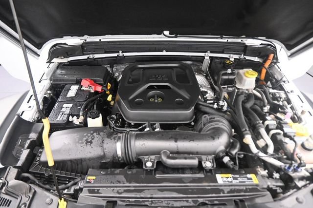 Used 2024 Jeep Wrangler Unlimited Rubicon 4xe AWD/4WD image 28