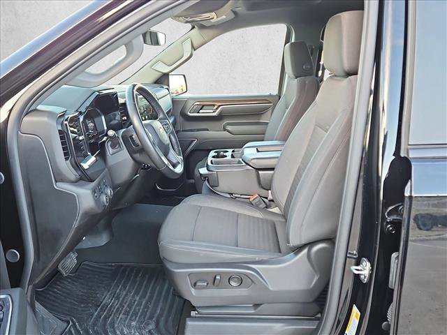 Used 2025 Chevrolet Silverado 1500 LT image 16