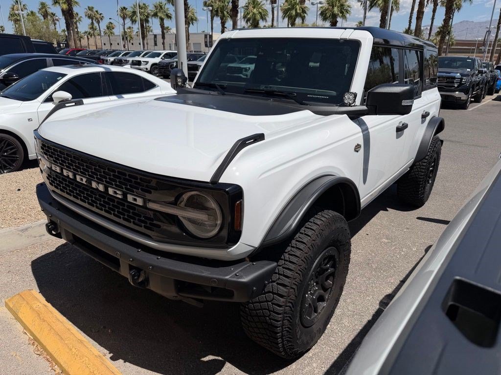 Used 2024 Ford Bronco Wildtrak AWD/4WD image 3