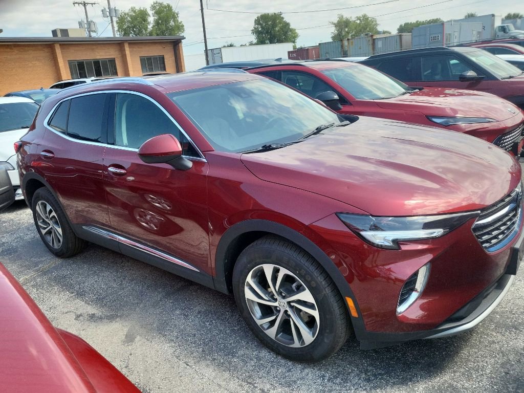 Used 2022 Buick Envision Essence w/ Safety Package image 6