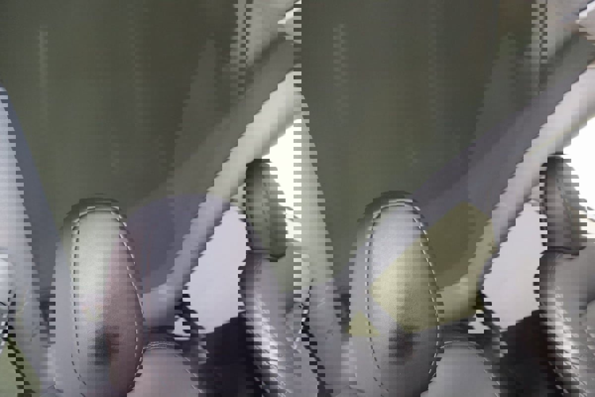 Used 2022 Tesla Model Y Long Range image 12