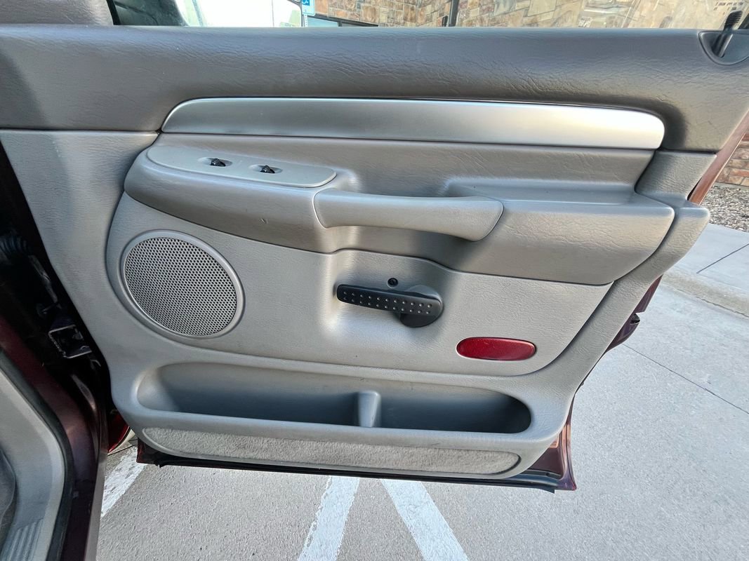 Used 2004 Dodge Ram 2500 Truck SLT w/ Trailer Tow Group AWD/4WD image 19