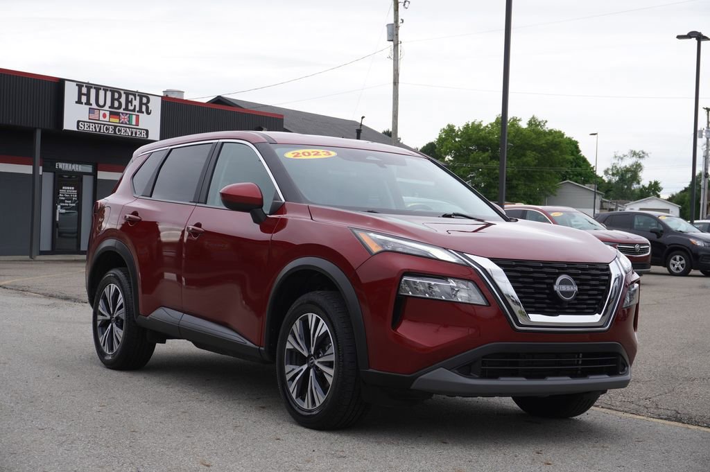 Used 2023 Nissan Rogue SV AWD/4WD image 9