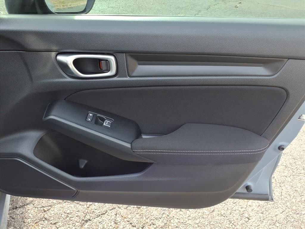 Used 2023 Honda Civic Sport image 30