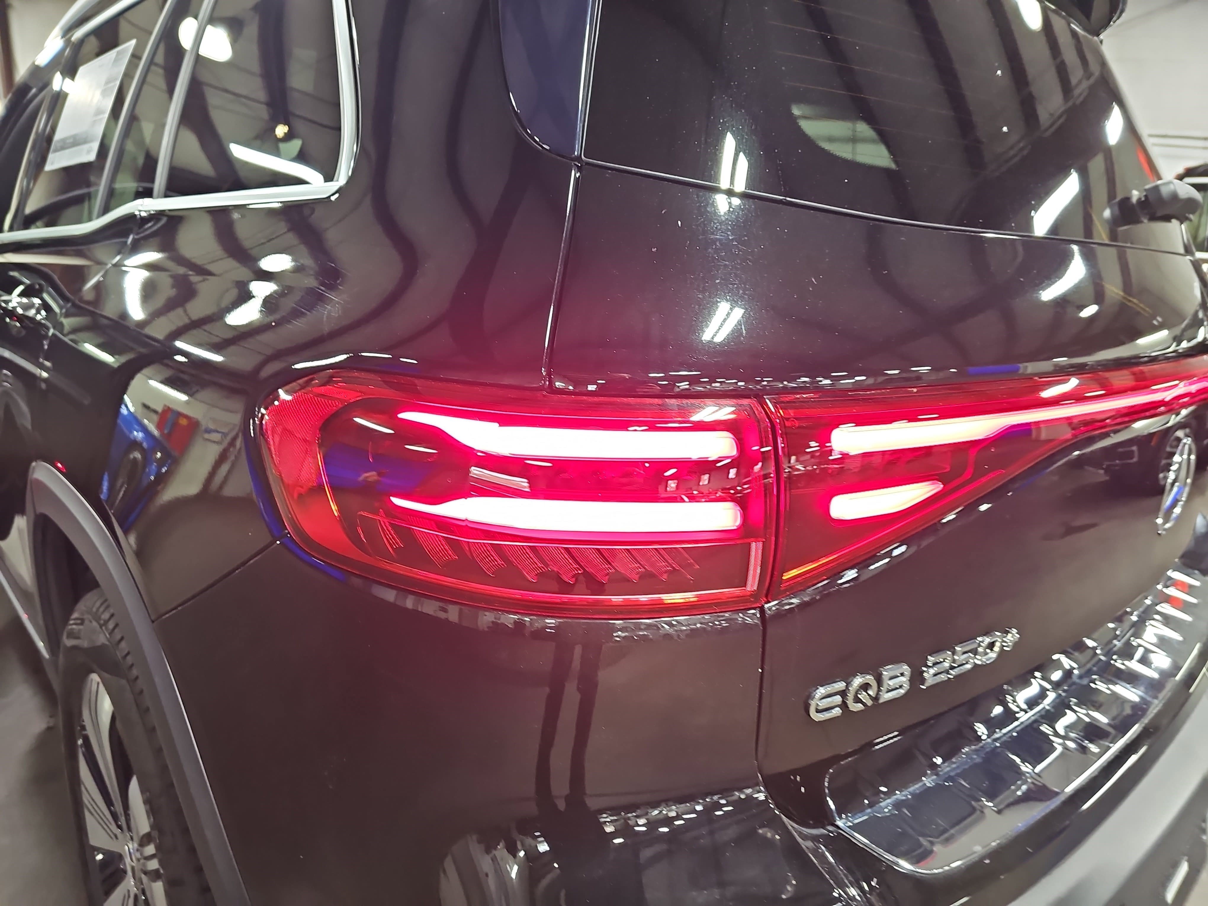 Certified 2024 Mercedes-Benz EQB 250+ image 37