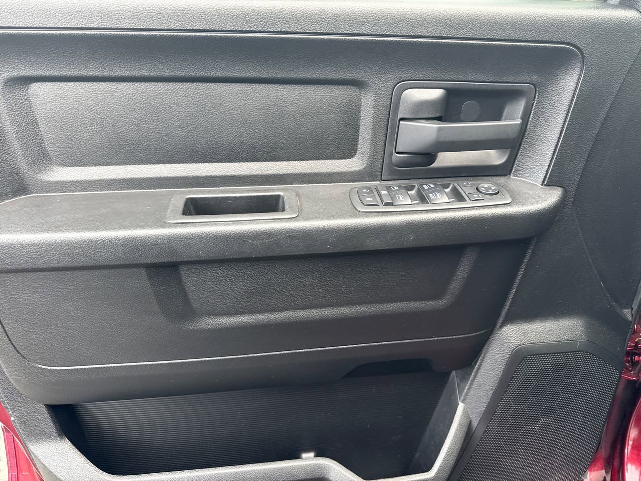 Used 2018 RAM 1500 Express w/ Express Value Package image 14