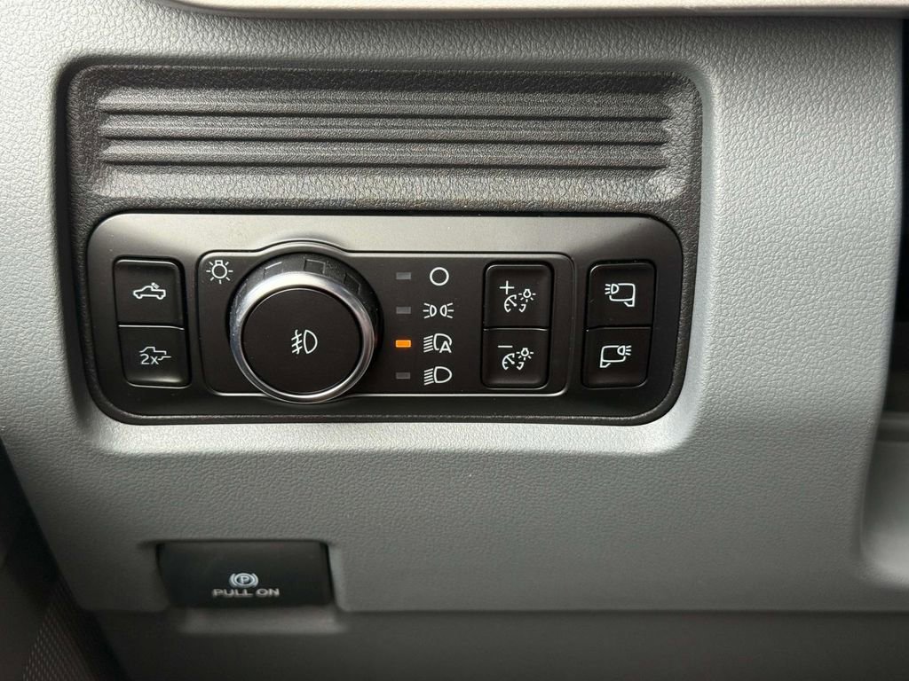 New 2026 Ford F350 XLT AWD/4WD image 20