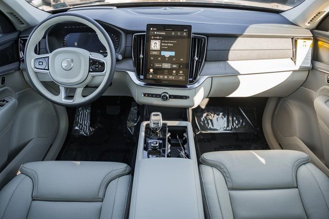 New 2026 Volvo XC90 B6 Ultra w/ Protection Package Premier image 20