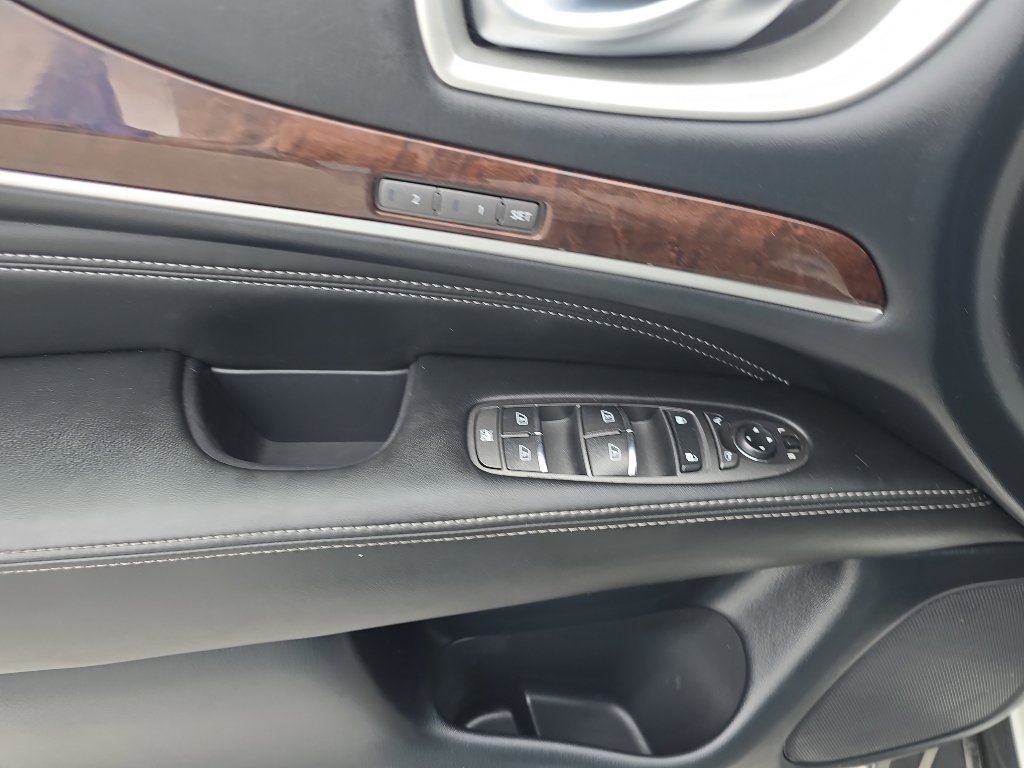 Used 2019 INFINITI QX60 Luxe w/ Sensory Package AWD/4WD image 26