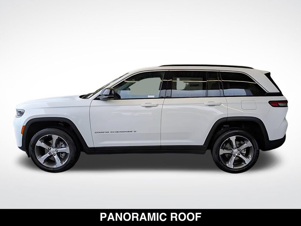 New 2026 Jeep Grand Cherokee Limited AWD/4WD image 2