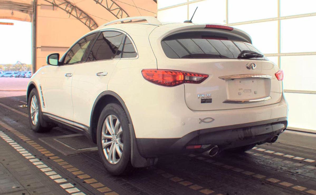 Used 2009 INFINITI FX35 2WD w/ Navigation Pkg image 6