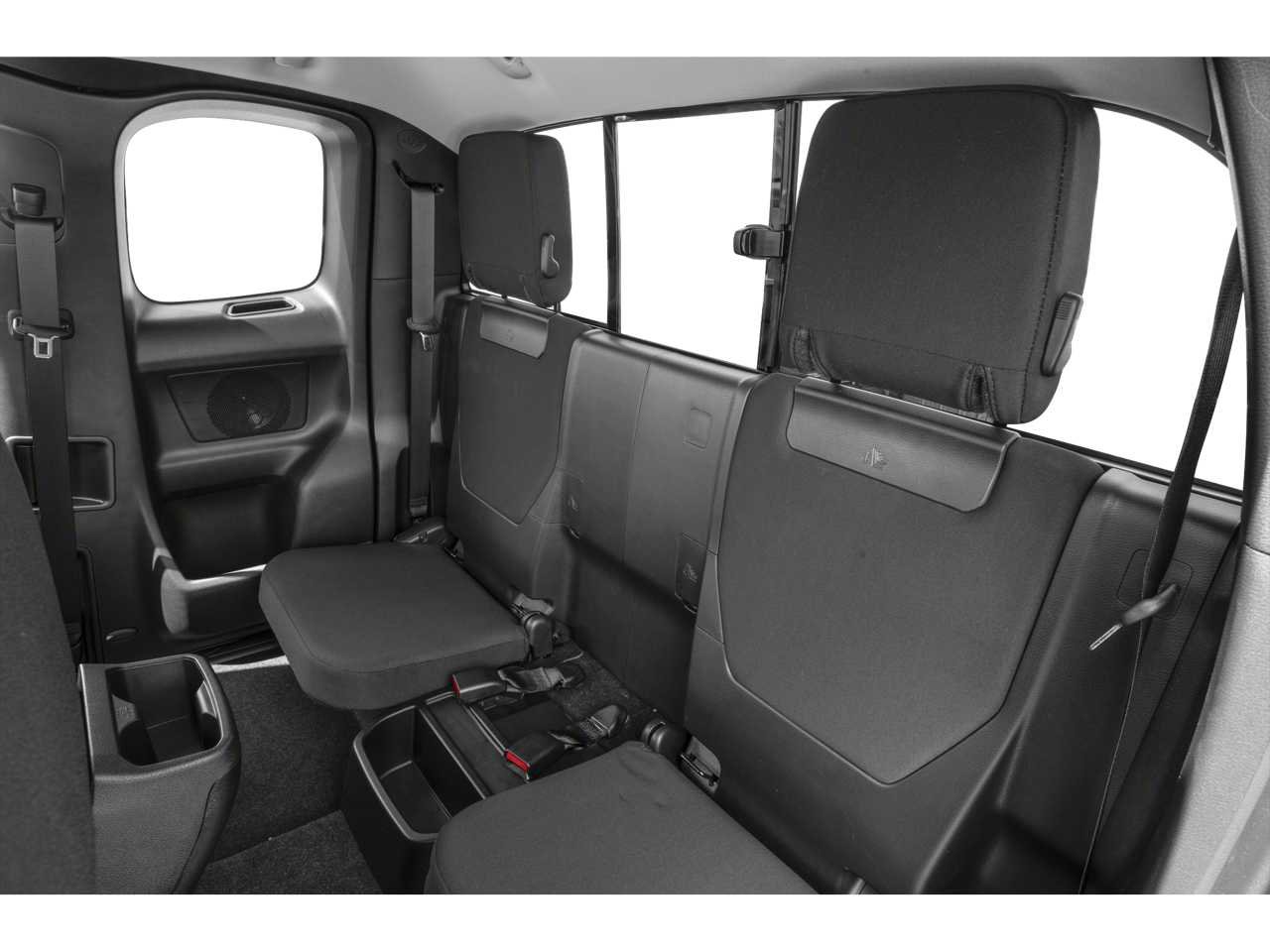 Used 2022 Toyota Tacoma SR5 RWD image 9