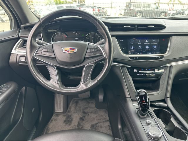 Used 2023 Cadillac XT5 Luxury AWD/4WD image 5
