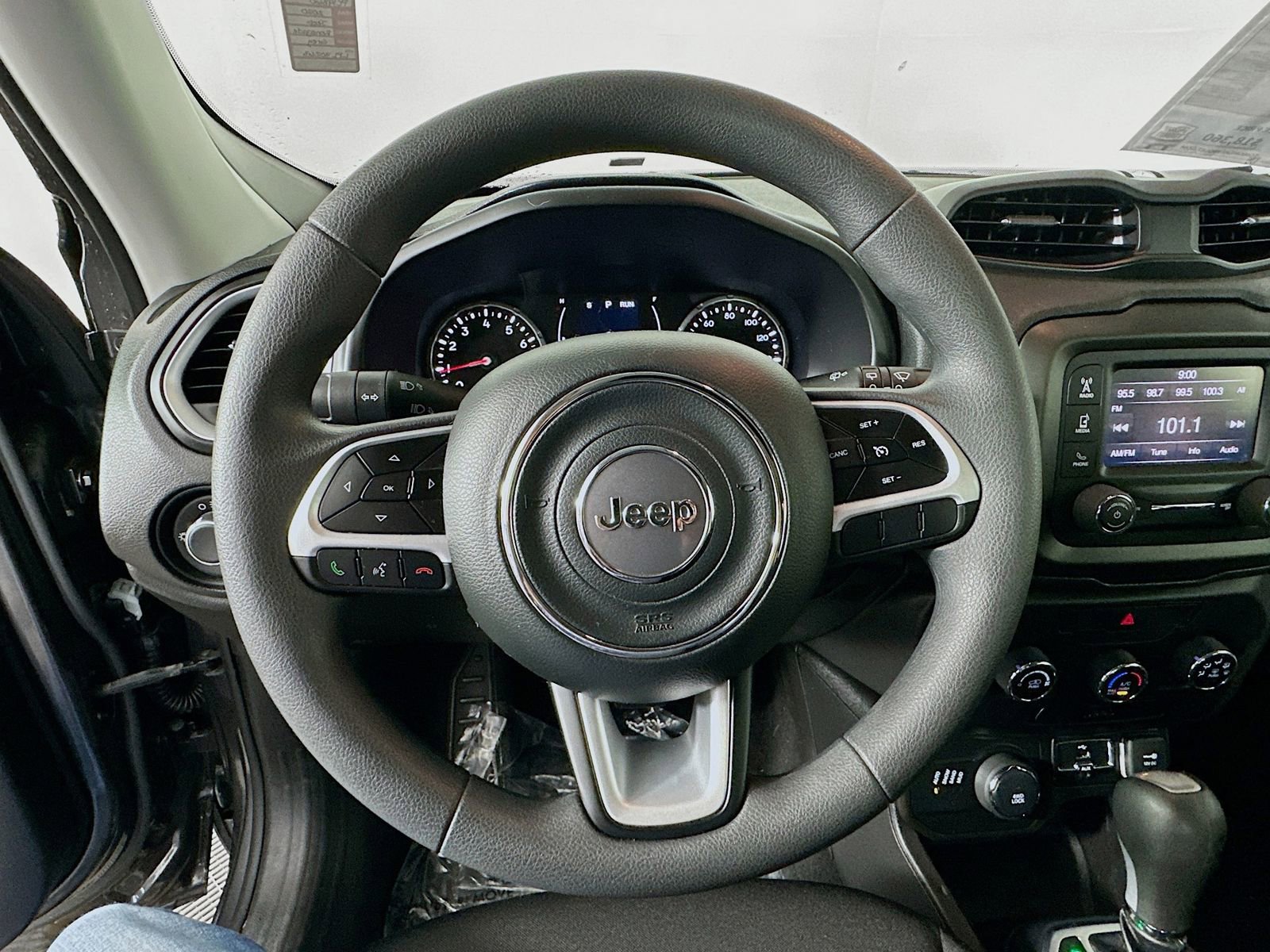 Used 2020 Jeep Renegade Sport w/ Sport Appearance Group image 13