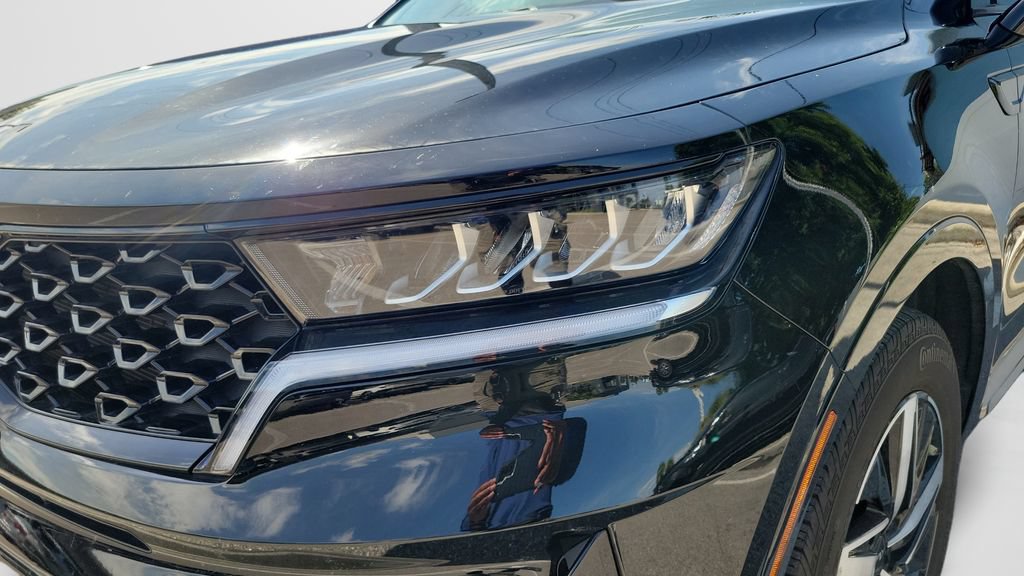 Used 2023 Kia Sorento S w/ Panoramic Sunroof Package FWD image 7