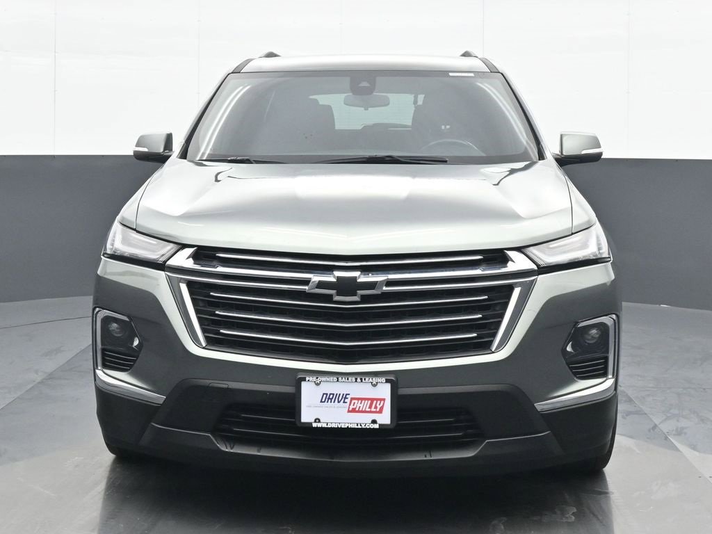 Used 2022 Chevrolet Traverse LT
