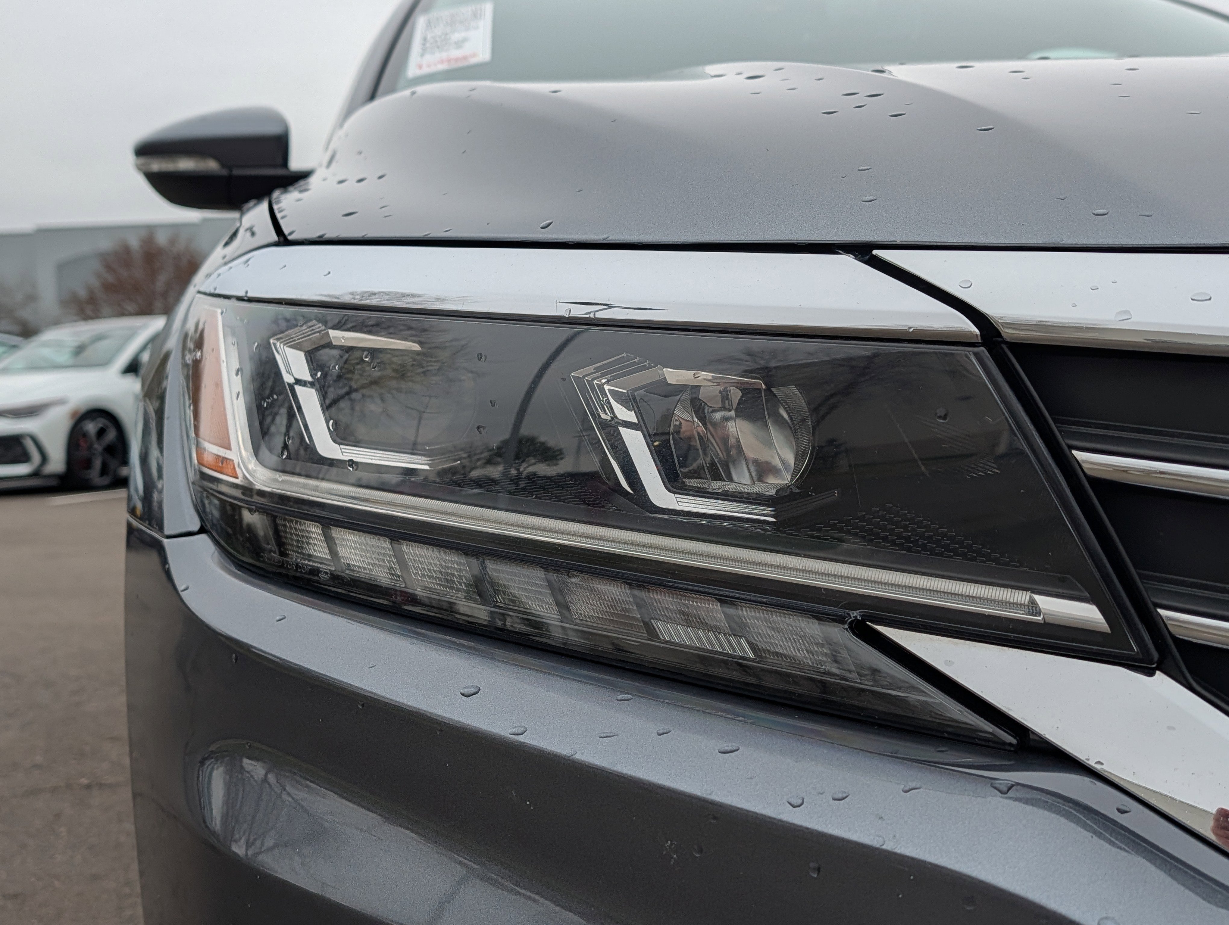 Used 2021 Volkswagen Passat 2.0T SE FWD image 16