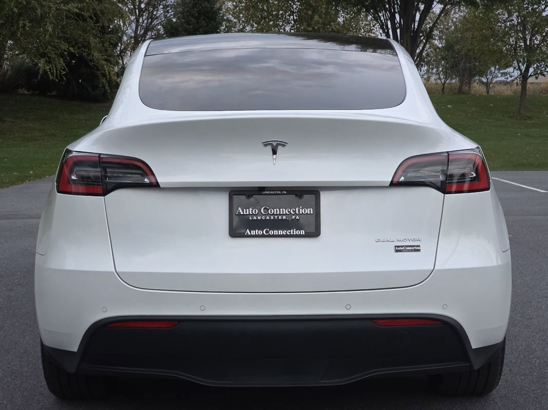 Used 2021 Tesla Model Y Long Range image 7