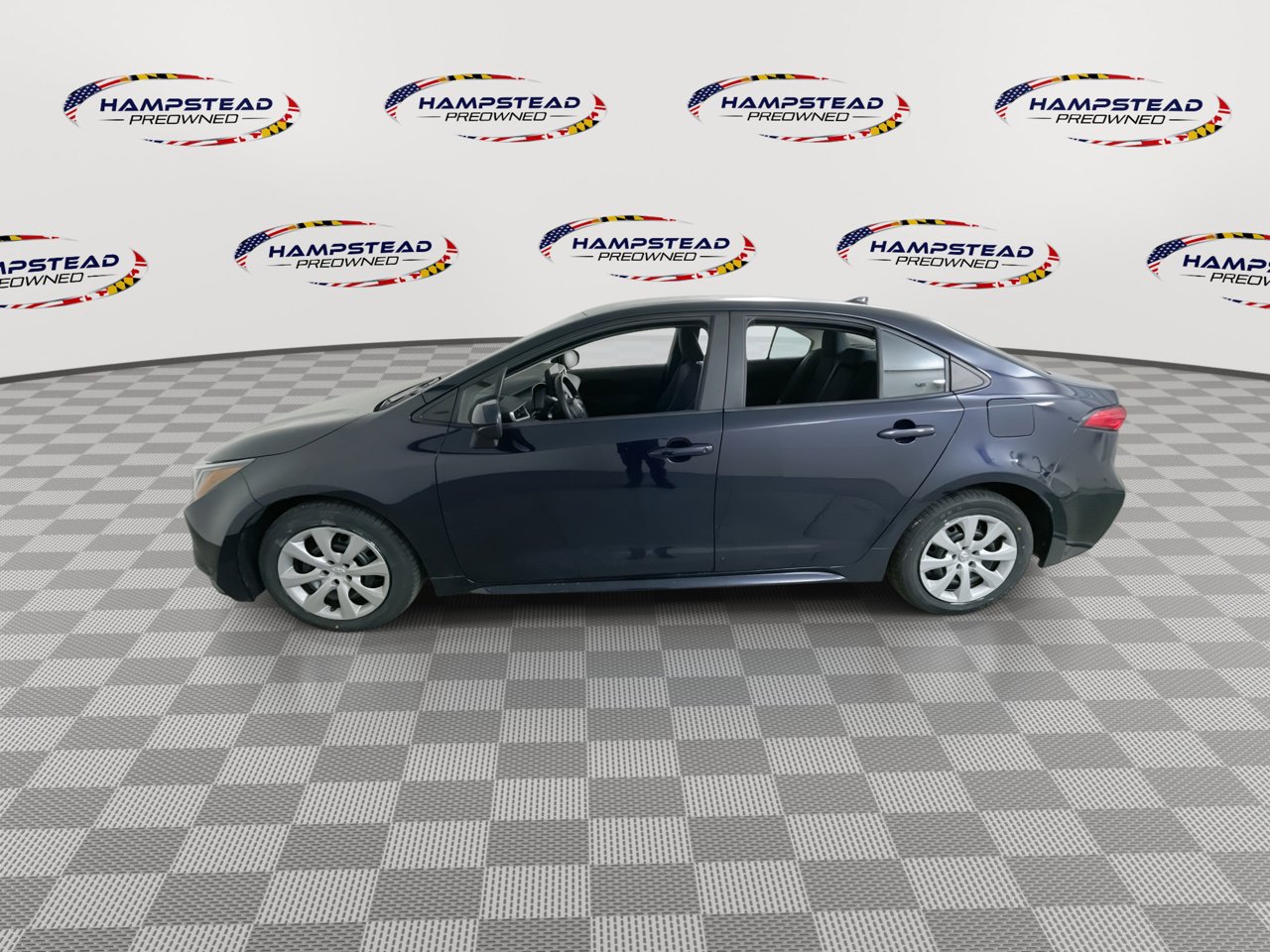 Used 2023 Toyota Corolla LE image 5