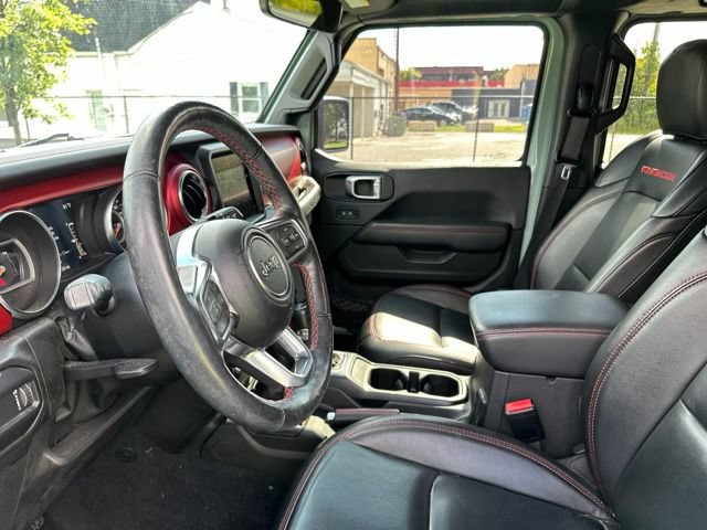 Used 2023 Jeep Wrangler Unlimited Rubicon w/ LED Lighting Group AWD/4WD image 7