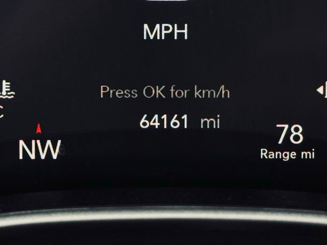 Used 2024 Chrysler Pacifica Touring-L image 33