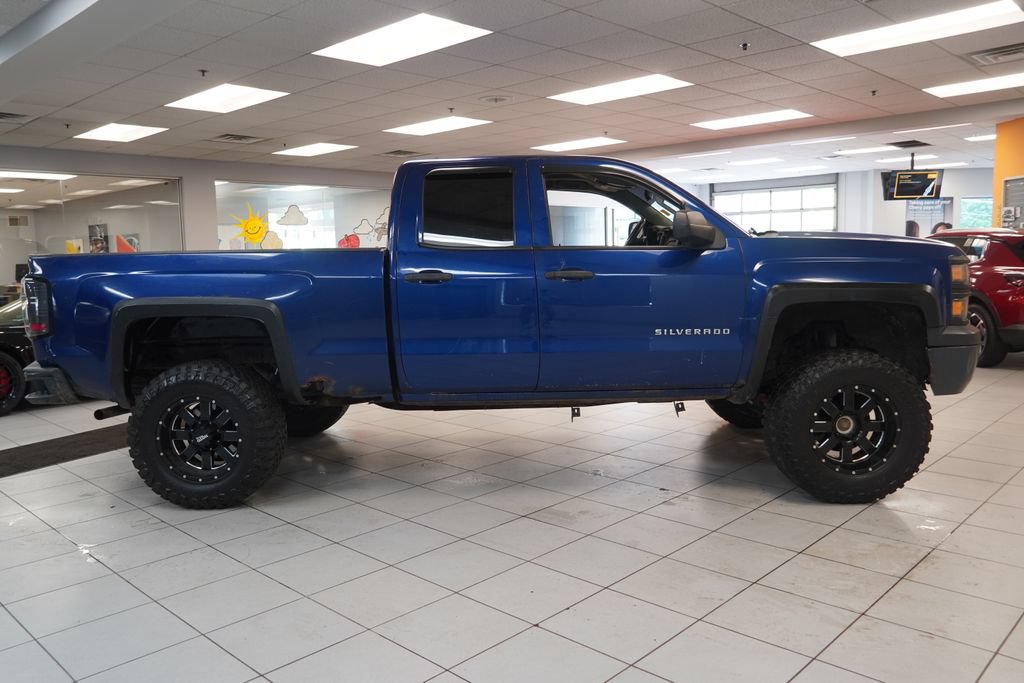 Used 2014 Chevrolet Silverado 1500 W/T w/ Trailering Package AWD/4WD image 12