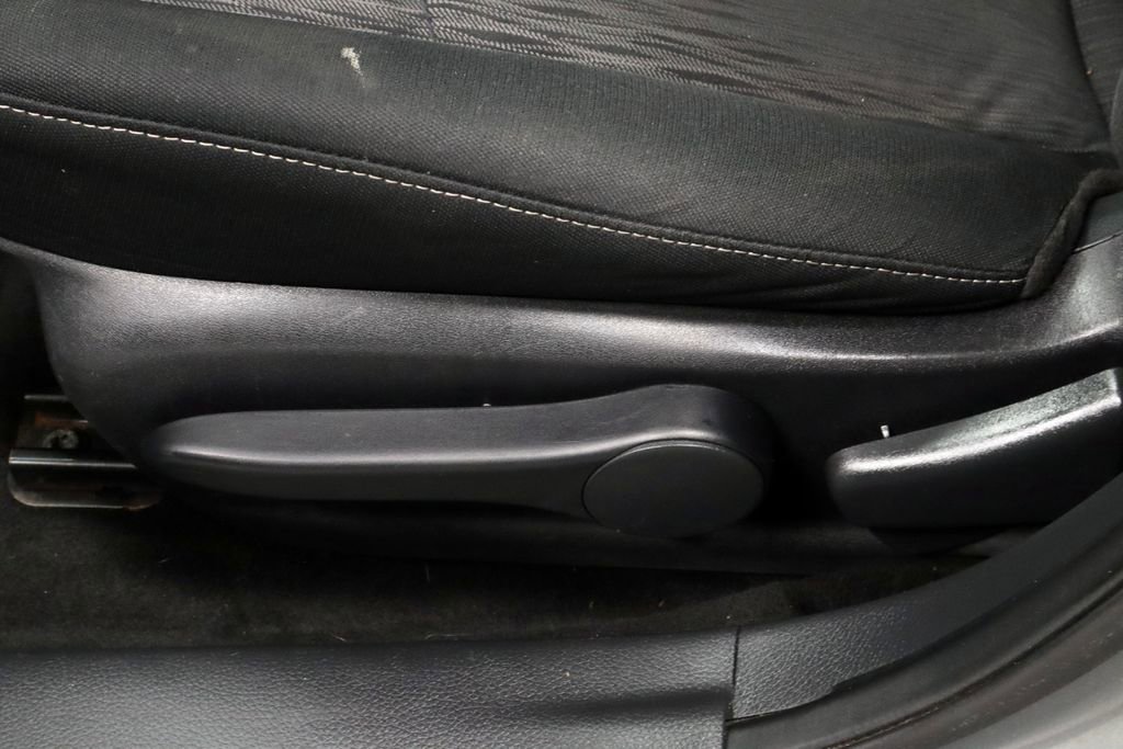 Used 2014 Nissan Sentra SV FWD image 24