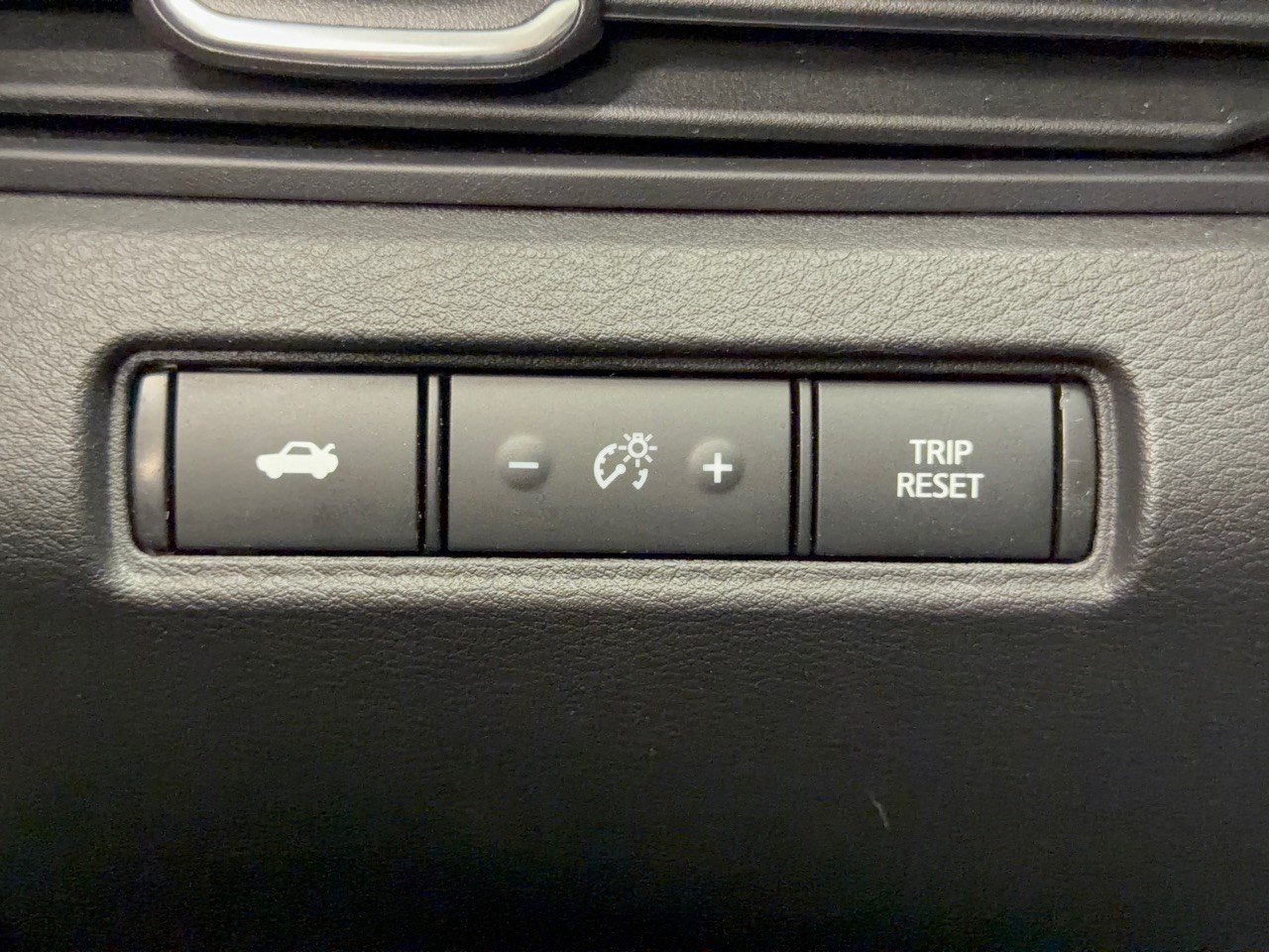 Used 2023 Nissan Altima 2.5 SV FWD image 32