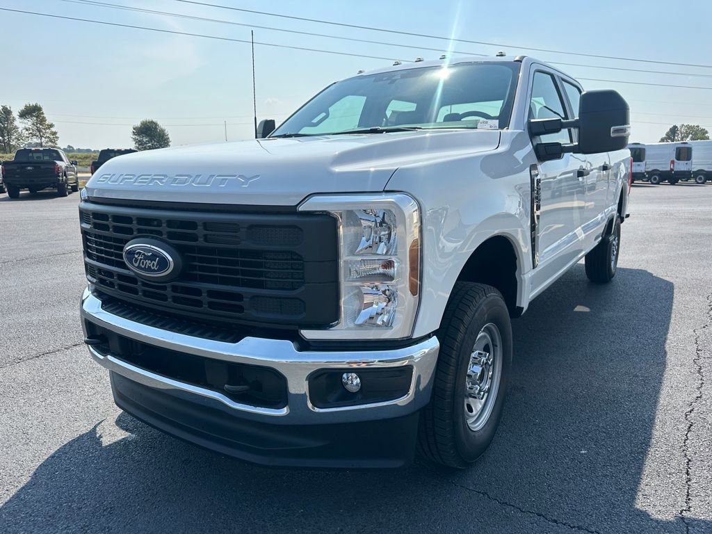 New 2026 Ford F250 XL image 4