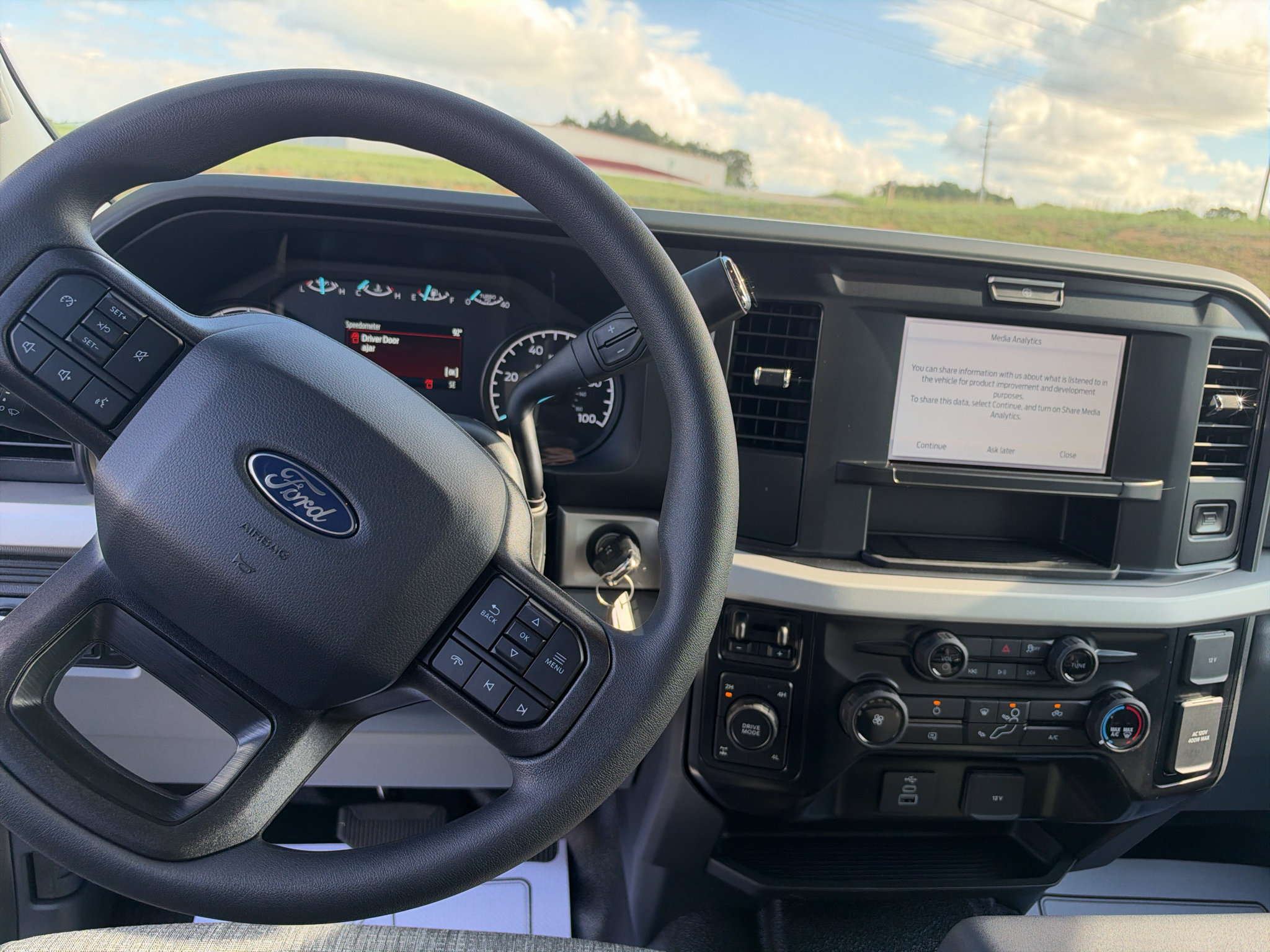 New 2027 Ford F250 XLT AWD/4WD image 15