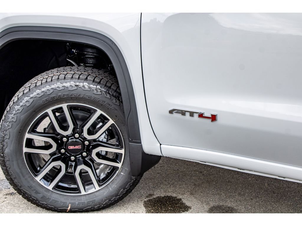 New 2026 GMC Sierra 1500 AT4 w/ AT4 Premium Package image 9