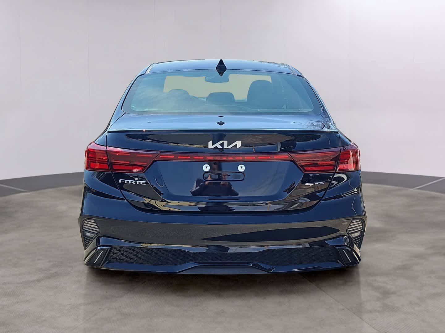 Used 2023 Kia Forte GT-Line FWD image 5