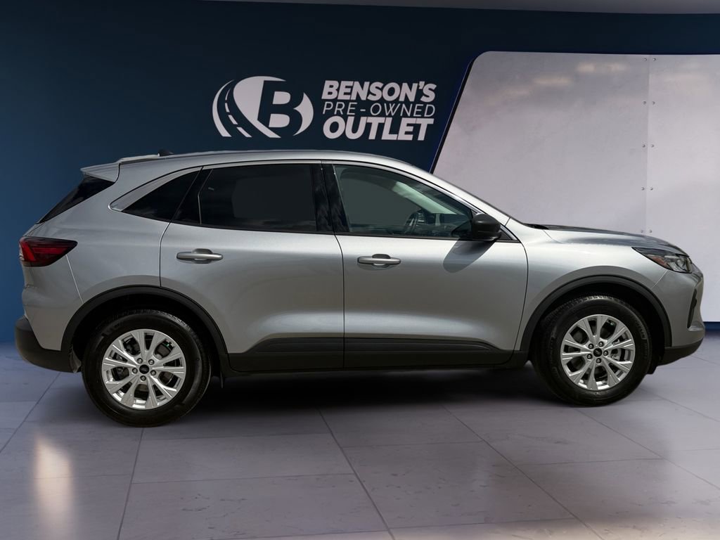 Used 2024 Ford Escape Active image 6
